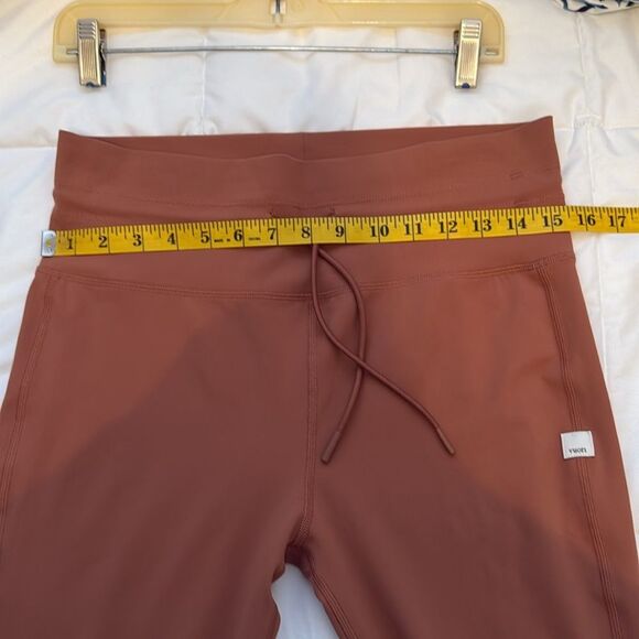 NWOT Vuori 7/8ths Daily Legging, Size XL, Light Penny - Picture 9 of 11